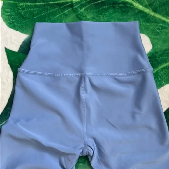 Alo Yoga airlift Sky Blue High-Waisted Leggings - Picture 3 of 6